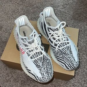 Yeezy 350 Zebra